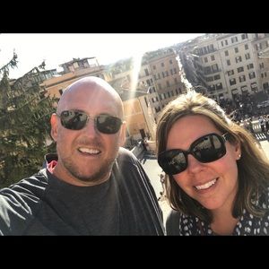 Meet your Posher, Joy